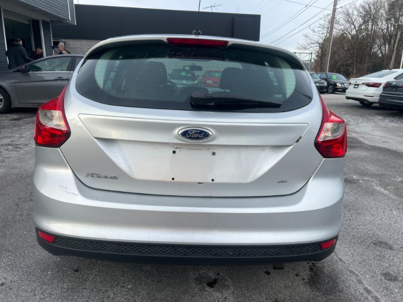 Ford Focus SE Hatch 2014
