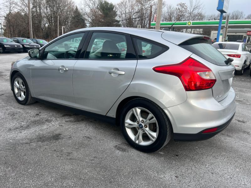 Ford Focus SE Hatch 2014