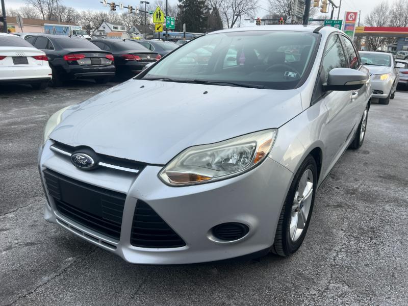 Ford Focus SE Hatch 2014