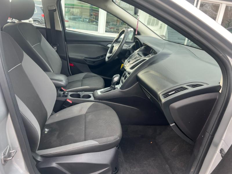 Ford Focus SE Hatch 2014