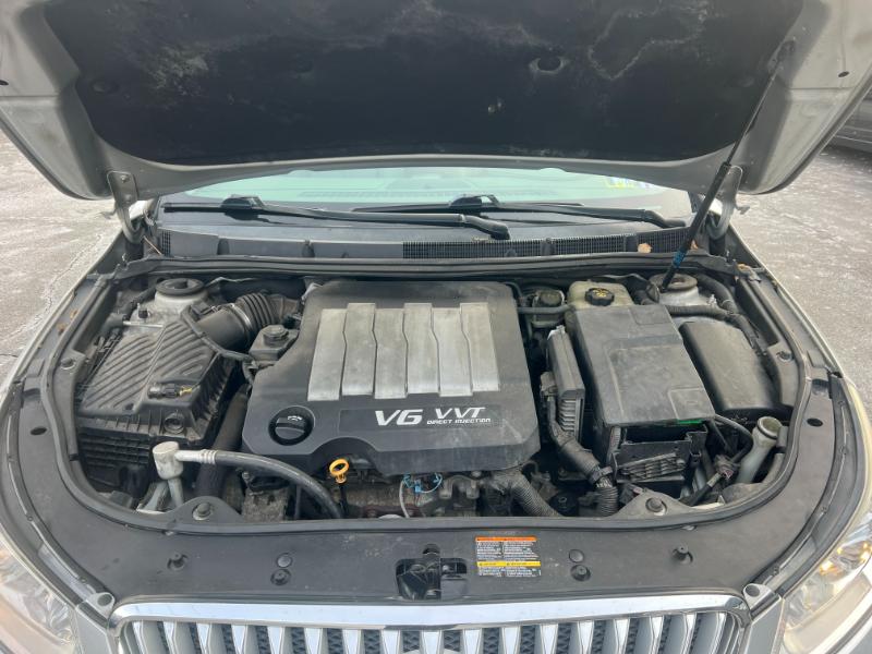 Buick LaCrosse CXL FWD 2010