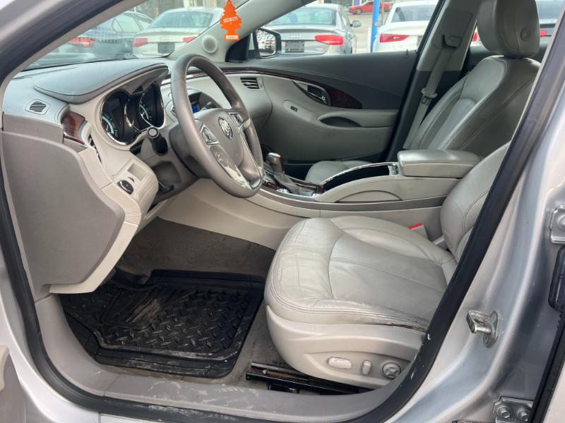 Buick LaCrosse CXL FWD 2010
