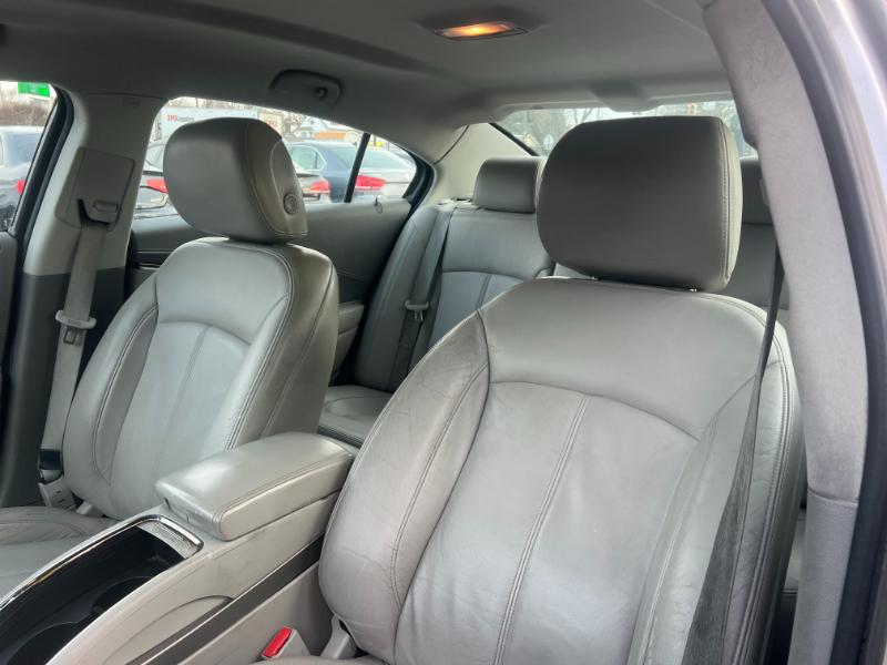 Buick LaCrosse CXL FWD 2010