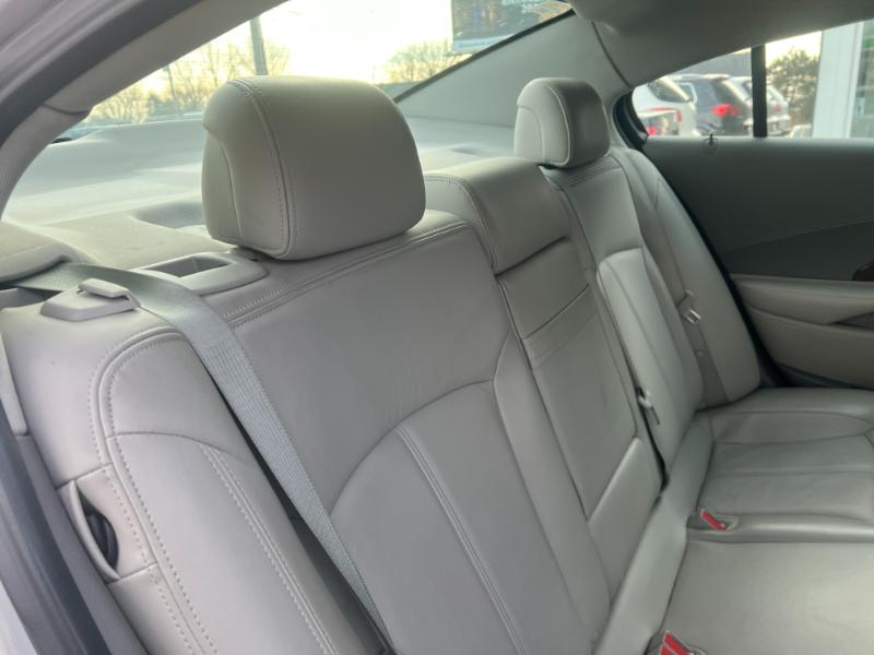 Buick LaCrosse CXL FWD 2010