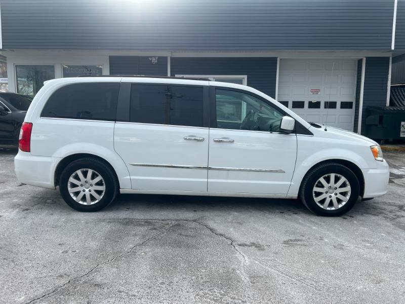 Chrysler Town & Country Touring 2015