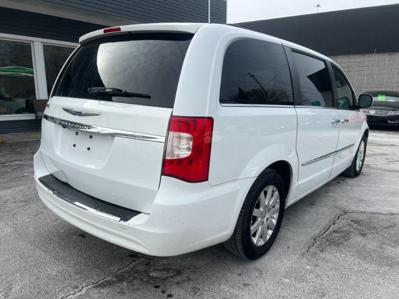 Chrysler Town & Country Touring 2015