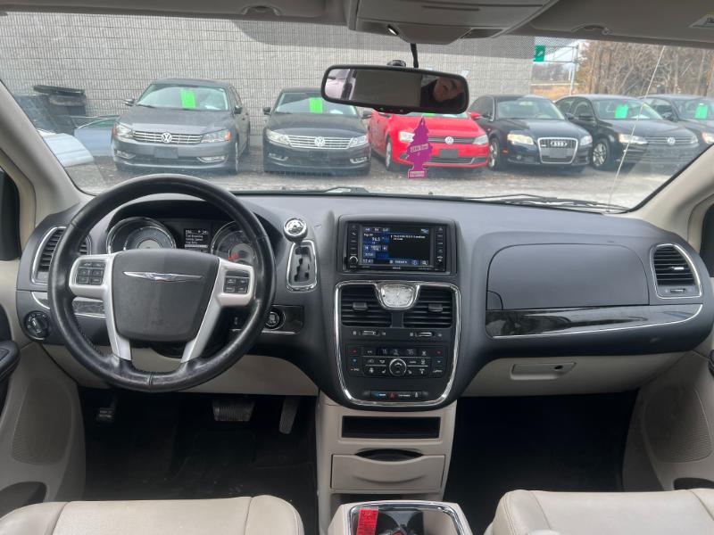 Chrysler Town & Country Touring 2015