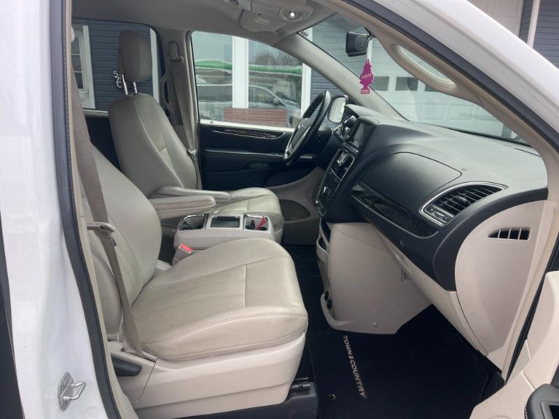 Chrysler Town & Country Touring 2015