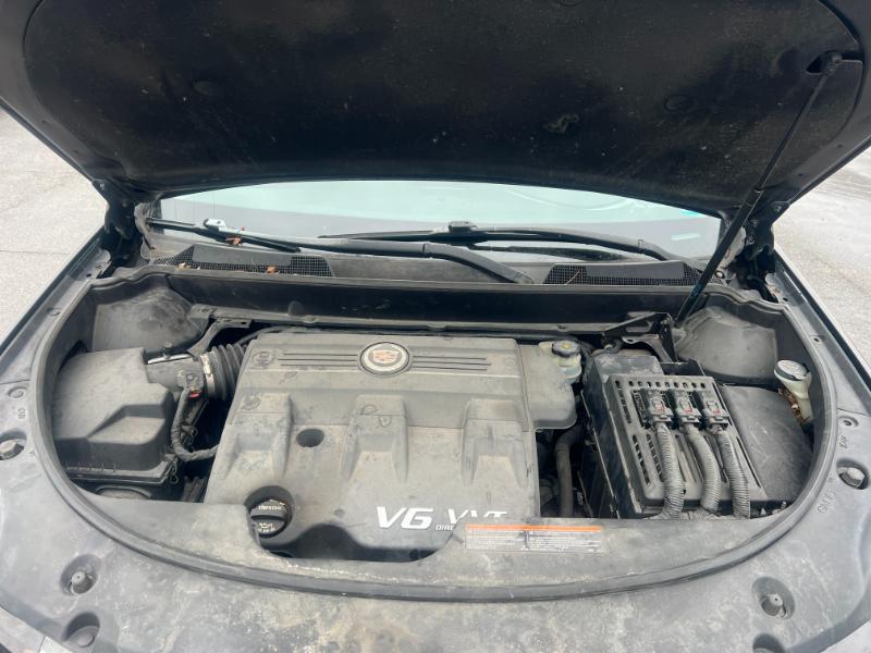 Cadillac SRX Luxury AWD 2012