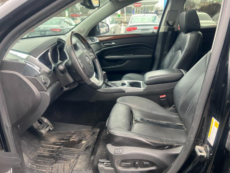 Cadillac SRX Luxury AWD 2012