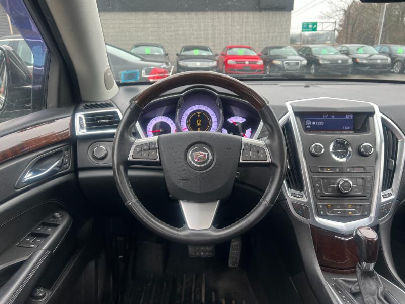 Cadillac SRX Luxury AWD 2012