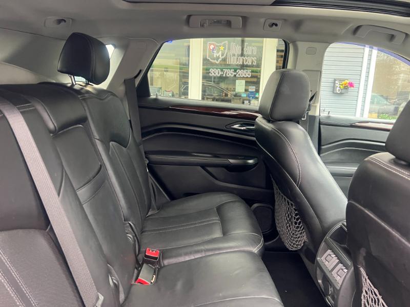 Cadillac SRX Luxury AWD 2012