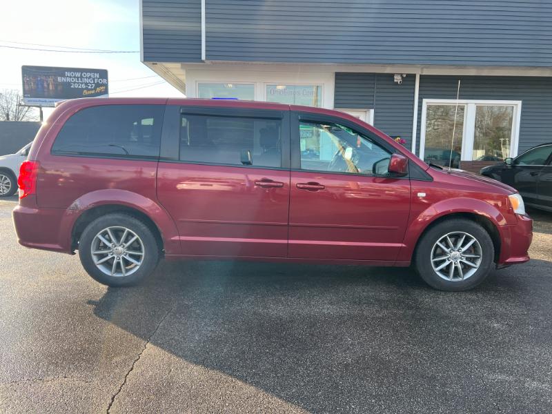 Dodge Grand Caravan SE 2014