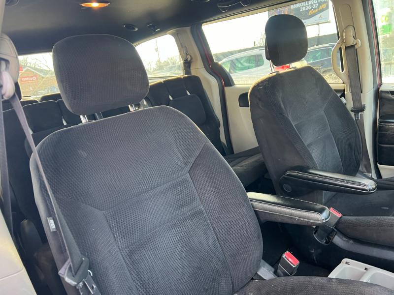 Dodge Grand Caravan SE 2014