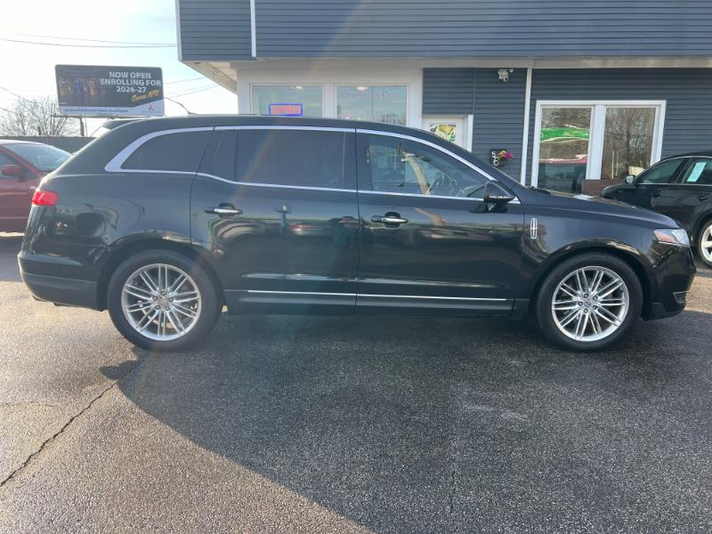 Lincoln MKT 3.5L with EcoBoost AWD 2015