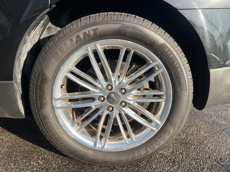 Lincoln MKT 3.5L with EcoBoost AWD 2015