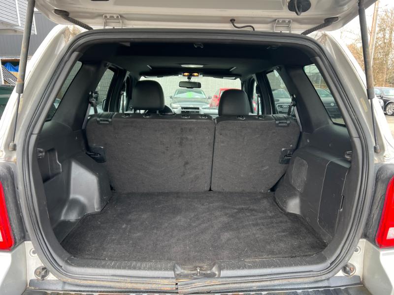 Ford Escape Limited 4WD V6 2009