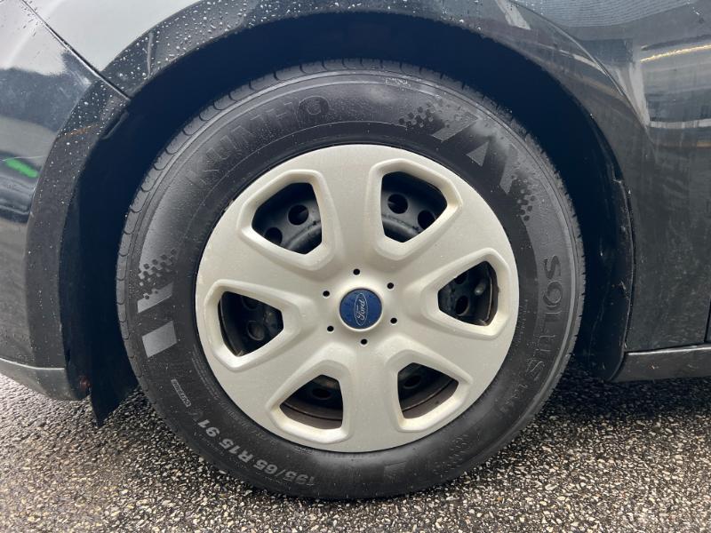 Ford Focus S Sedan 2014