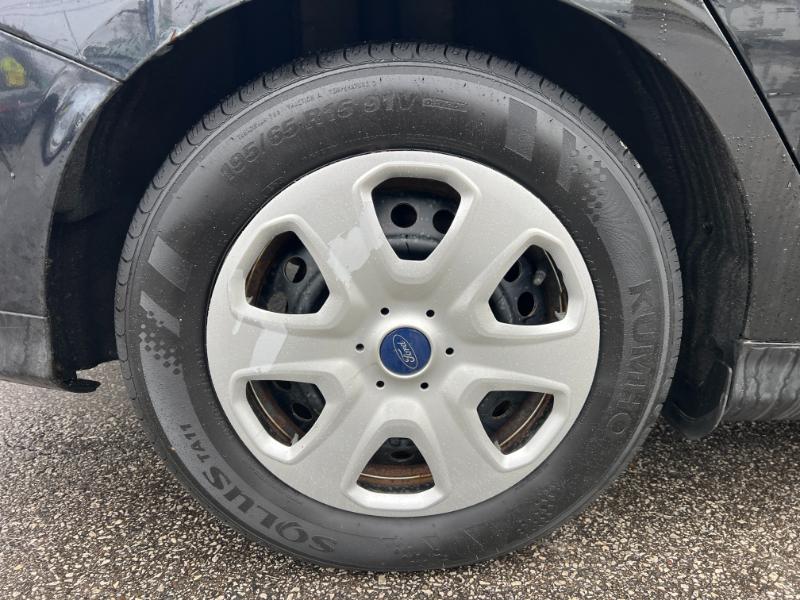 Ford Focus S Sedan 2014