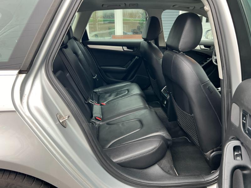 Audi A4 Avant 2.0T quattro Tiptronic 2012