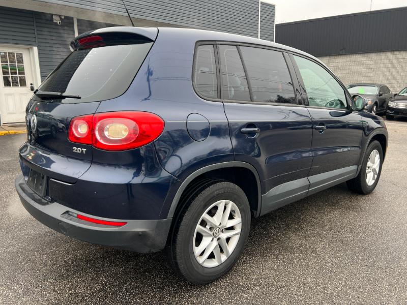 Volkswagen Tiguan SEL 2011