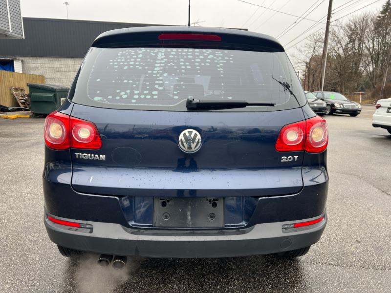 Volkswagen Tiguan SEL 2011