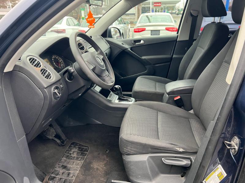 Volkswagen Tiguan SEL 2011