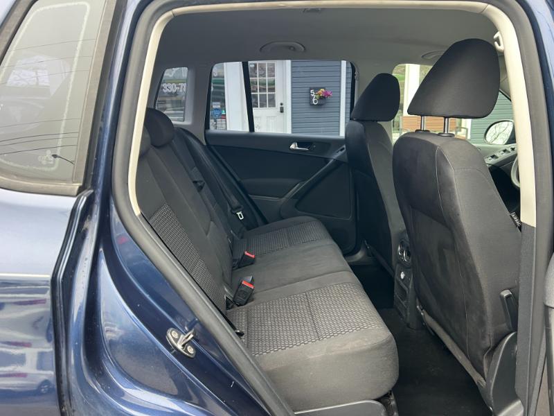 Volkswagen Tiguan SEL 2011