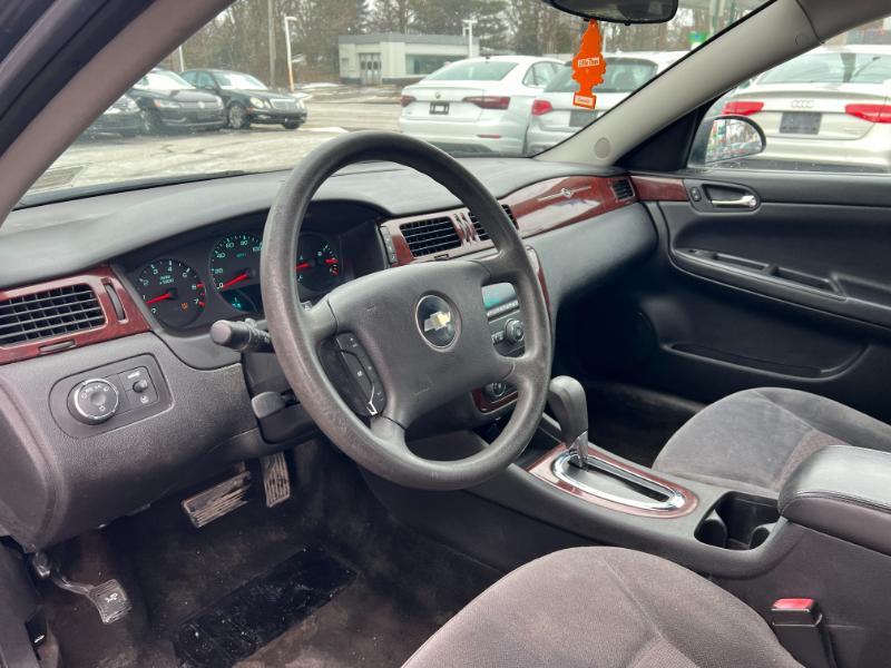 Chevrolet Impala LS 2010