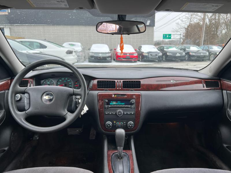 Chevrolet Impala LS 2010