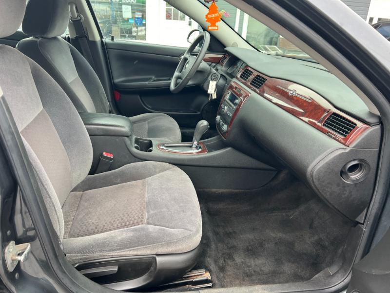 Chevrolet Impala LS 2010