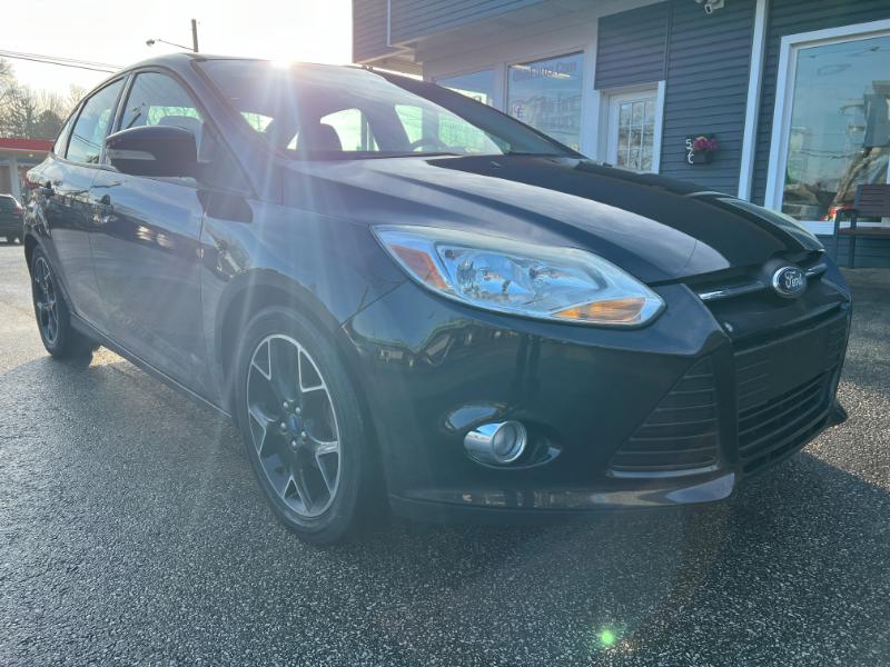 2013 Ford Focus SE Sedan