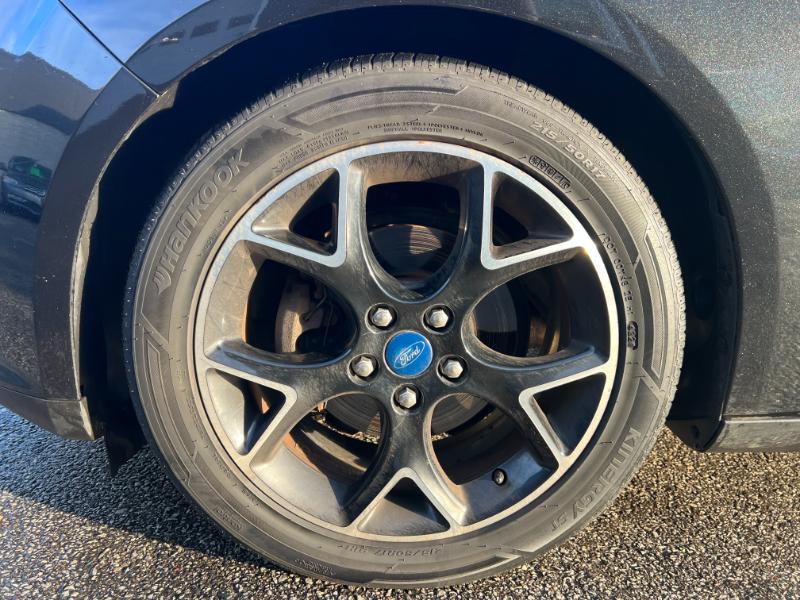 Ford Focus SE Sedan 2013