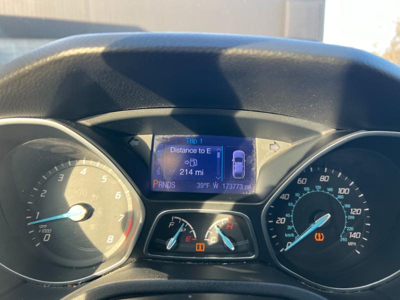 Ford Focus SE Sedan 2013