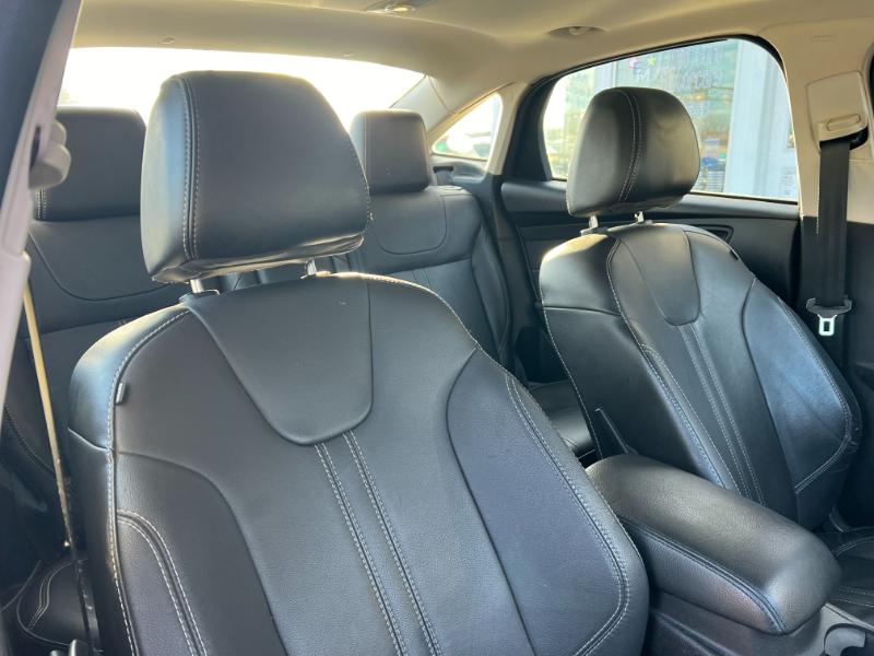 Ford Focus SE Sedan 2013