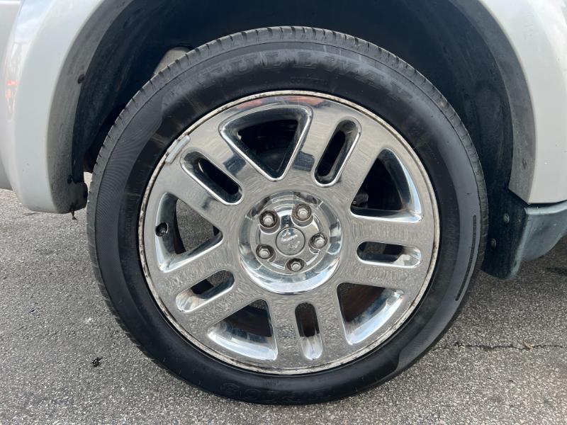 Dodge Nitro Heat 2WD 2011