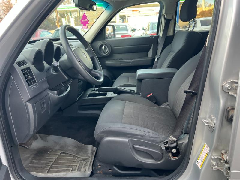 Dodge Nitro Heat 2WD 2011