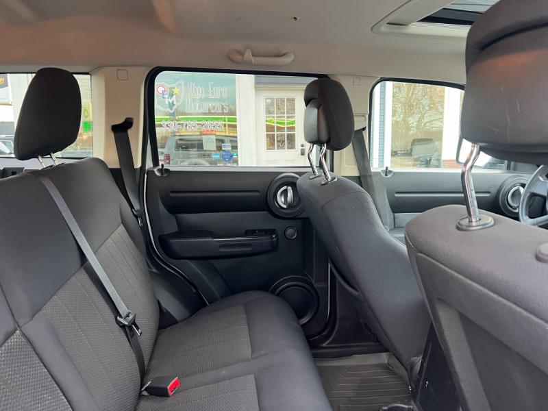 Dodge Nitro Heat 2WD 2011