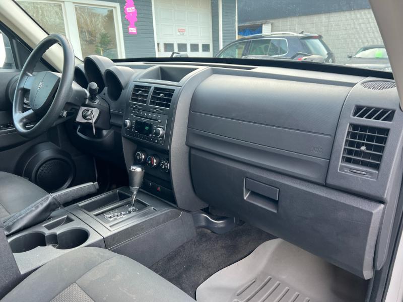 Dodge Nitro Heat 2WD 2011