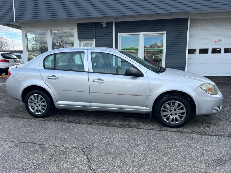 Chevrolet Cobalt LS Sedan 2009