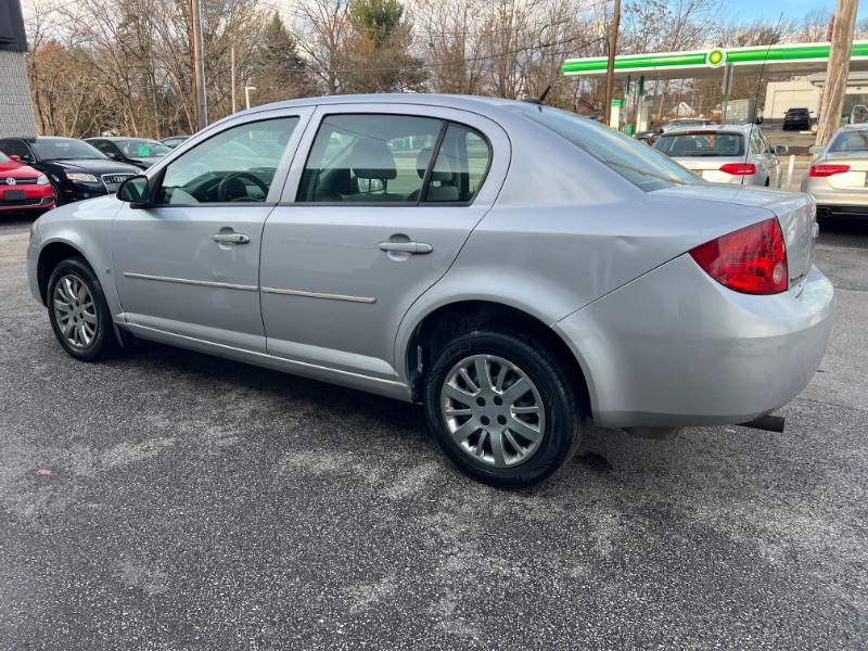 Chevrolet Cobalt LS Sedan 2009