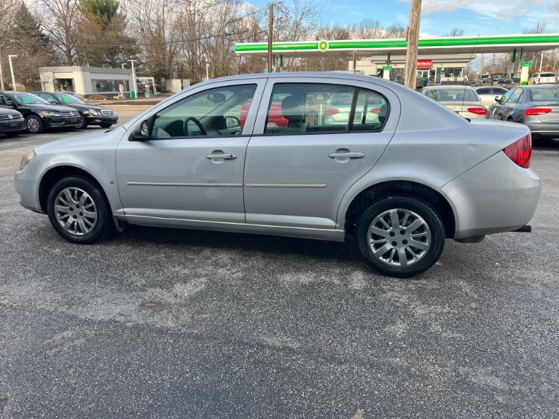 Chevrolet Cobalt LS Sedan 2009