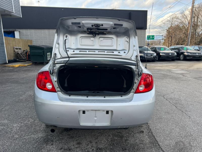 Chevrolet Cobalt LS Sedan 2009