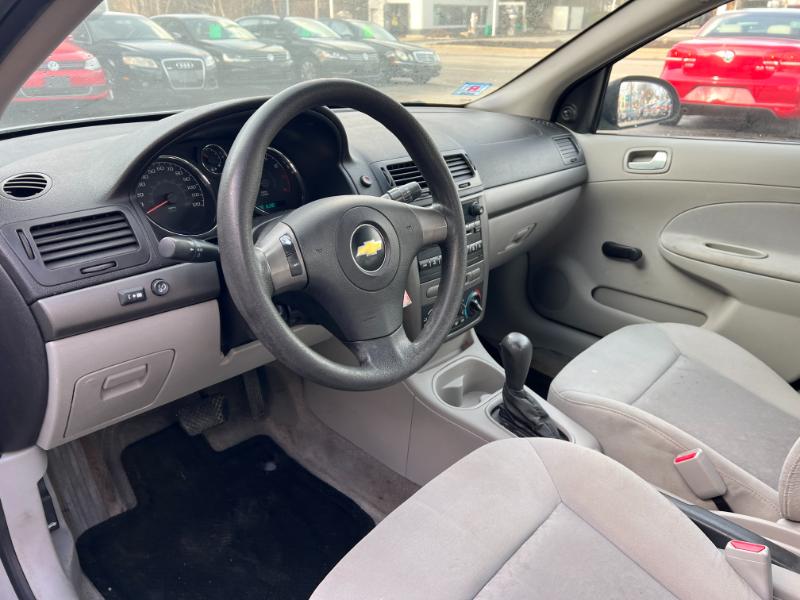 Chevrolet Cobalt LS Sedan 2009