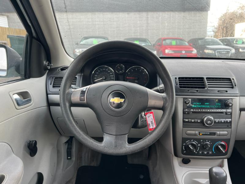 Chevrolet Cobalt LS Sedan 2009