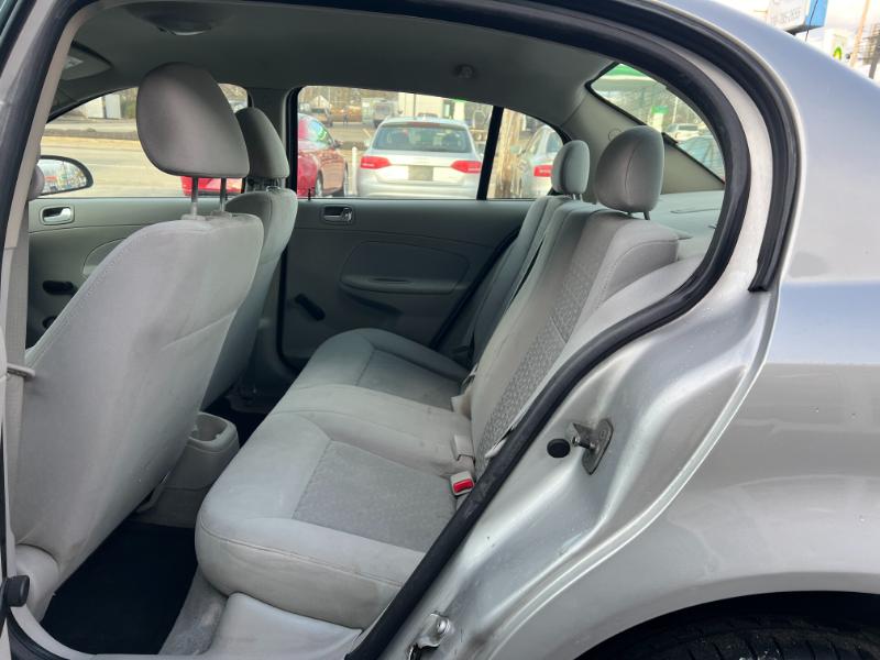 Chevrolet Cobalt LS Sedan 2009