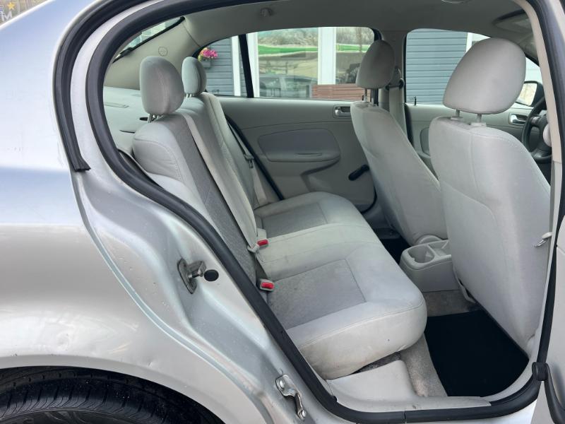 Chevrolet Cobalt LS Sedan 2009