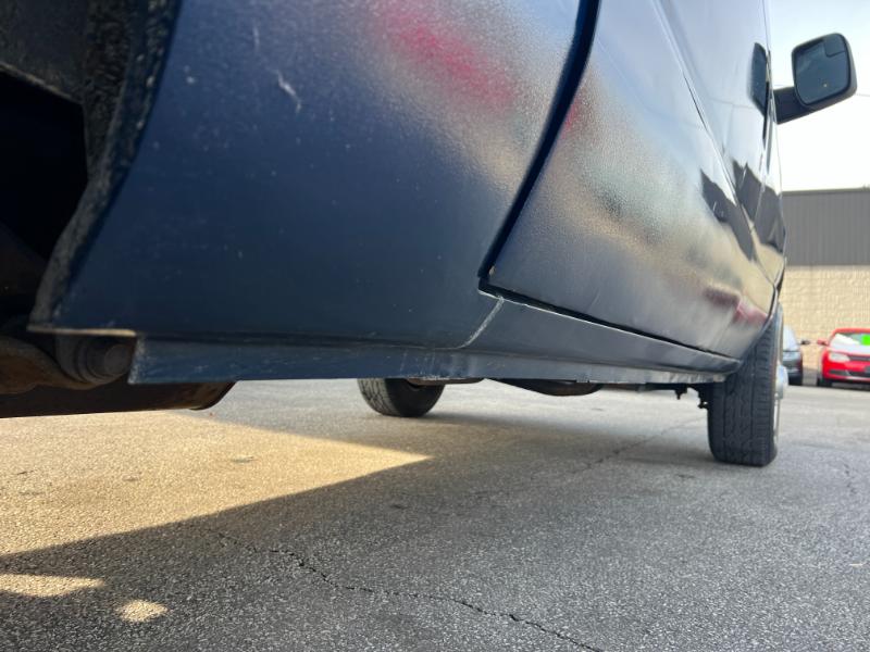 Ford Econoline E-350 XLT Super Duty Extended 2012