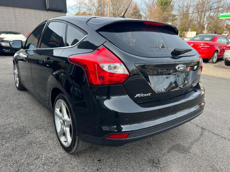 Ford Focus Titanium Hatch 2013