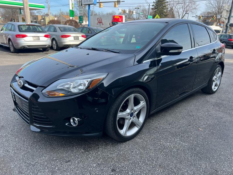 Ford Focus Titanium Hatch 2013
